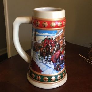 Vintage 1993 Budweiser “Hometown Holiday” Mug